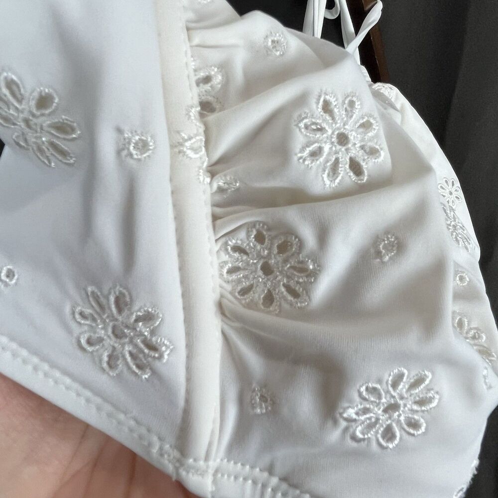 Removable padding - Picture 4 of 10